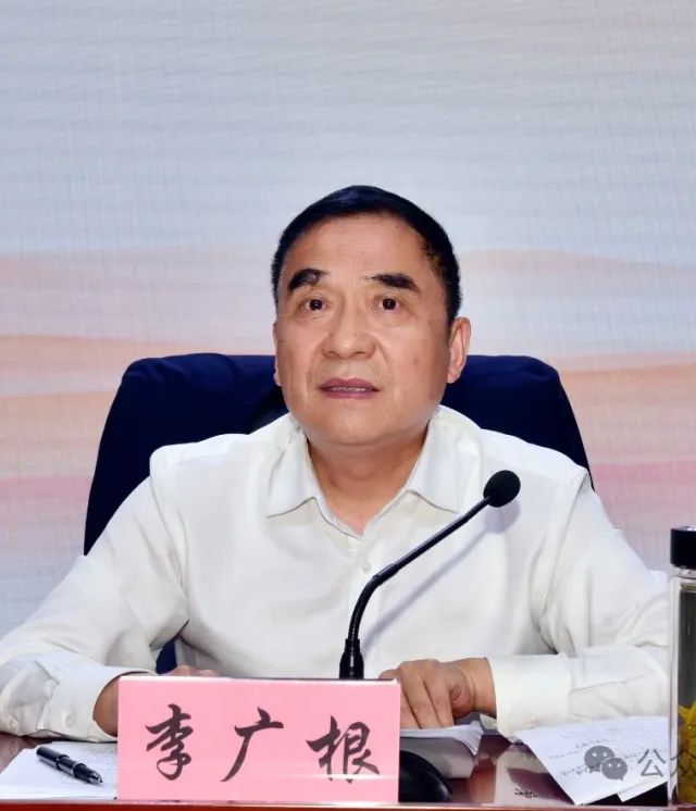 1715053822161670.jpg heze4_fb.jpg